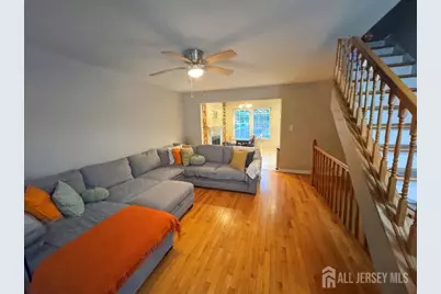 10 Mochen Court, Sayreville, NJ 08872 - Photo 3