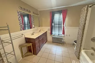 138 Washington Rd, Sayreville, NJ 08872 - Photo 7