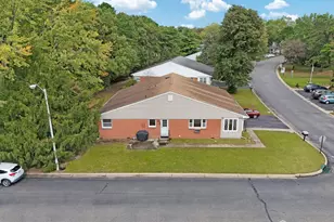 26 Columbus Blvd, Manchester Township, NJ 08759 - Photo 23