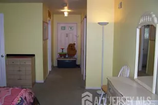 1901 Woodbridge Commons Way, Iselin, NJ 08830 - Photo 7