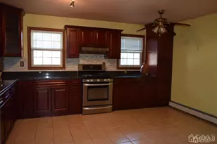 11 Post Blvd, Carteret, NJ 07008 - Photo 11
