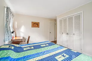 35 Revere Blvd, Edison, NJ 08820 - Photo 11