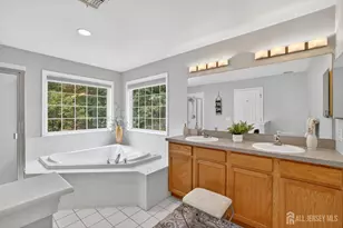 72 Avenue K, Monroe Township, NJ 08831 - Photo 23