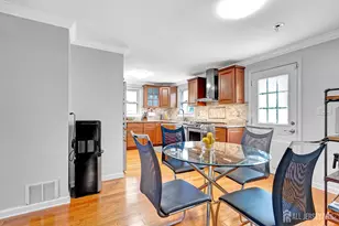 60 Crampton Ave, Woodbridge Township, NJ 07095 - Photo 13