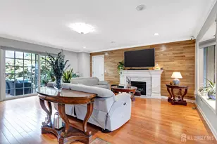 60 Crampton Ave, Woodbridge Township, NJ 07095 - Photo 7