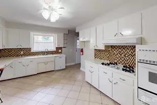 574 Main St, Sayreville, NJ 08872 - Photo 21