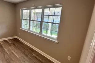 14 Dorchester Dr, Monroe Township, NJ 08831 - Photo 9