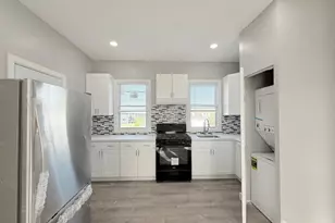 46 Hayward Ave, Carteret, NJ 07008 - Photo 1