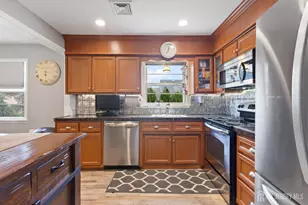 132 Somerset Ave, South Plainfield, NJ 07080 - Photo 7