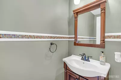 22 Tanbark Drive, Sayreville, NJ 08859 - Photo 13