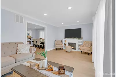 22 Tanbark Drive, Sayreville, NJ 08859 - Photo 11