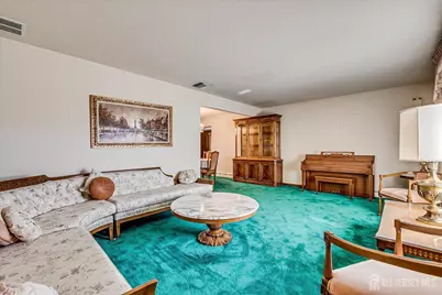 670 Columbus Circle, Perth Amboy, NJ 08861 - Photo 5