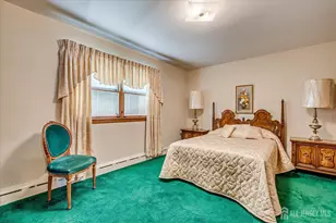 670 Columbus Cir, Perth Amboy, NJ 08861 - Photo 13