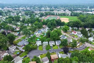 118 Jadach Dr, Dunellen, NJ 08812 - Photo 7