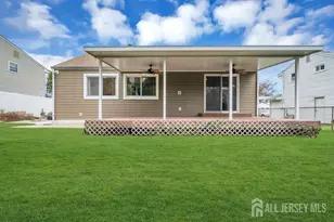 89 Tennyson St, Carteret, NJ 07008 - Photo 31