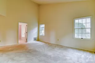 71 Leeds Ln, Monroe Township, NJ 08831 - Photo 17