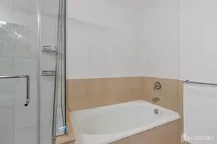 1 Spring St, New Brunswick, NJ 08901 - Photo 21