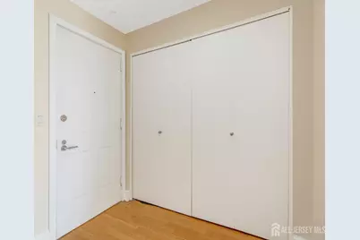 1 Spring Street #1704, New Brunswick, NJ 08901 - Photo 27