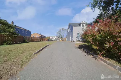 204 Montrose Avenue, South Plainfield, NJ 07080 - Photo 5