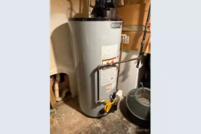 599 Pacific Avenue, Perth Amboy, NJ 08861 - Photo 25