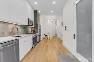 20 Van Nostrand Ave, Jersey City, NJ 07305 - Photo 3