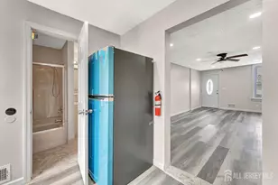 601 Ridgeway Ave, South Amboy, NJ 08879 - Photo 11