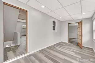 601 Ridgeway Ave, South Amboy, NJ 08879 - Photo 39