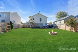 35 Willow St, Middletown, NJ 07758 - Photo 35