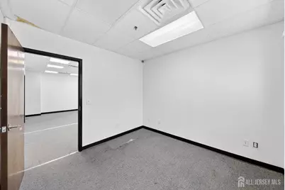 421 State Street, Perth Amboy, NJ 08861 - Photo 11