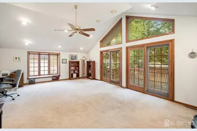 309 Lincoln Avenue, Hightstown, NJ 08520 - Photo 11