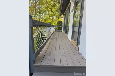 32 Magnolia Court, South Brunswick Township, NJ 08852 - Photo 5