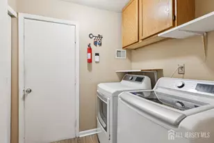 32 Magnolia Ct, South Brunswick Township, NJ 08852 - Photo 25