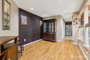 32 Magnolia Ct, South Brunswick Township, NJ 08852 - Photo 7