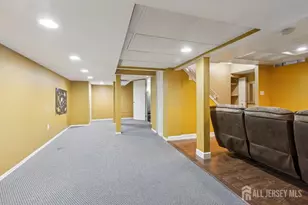 32 Magnolia Ct, South Brunswick Township, NJ 08852 - Photo 27