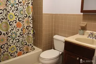 707 Merrywood Dr, Edison, NJ 08817 - Photo 23