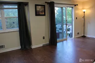 707 Merrywood Dr, Edison, NJ 08817 - Photo 15