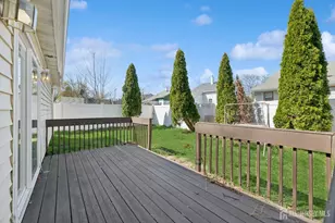 210 Washington Ave, Edison, NJ 08817 - Photo 29