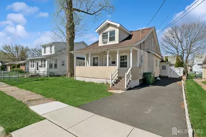 210 Washington Avenue, Edison, NJ 08817 - Photo 3