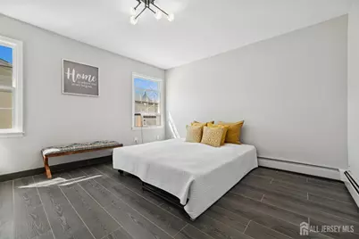 210 Washington Avenue, Edison, NJ 08817 - Photo 19