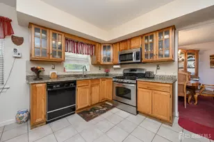 103 Pergola Ave, Monroe Township, NJ 08831 - Photo 15