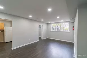 106 College Dr, Edison, NJ 08817 - Photo 9