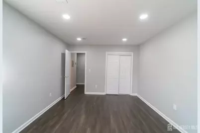 106 College Drive, Edison, NJ 08817 - Photo 17