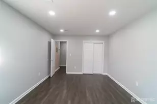 106 College Dr, Edison, NJ 08817 - Photo 17