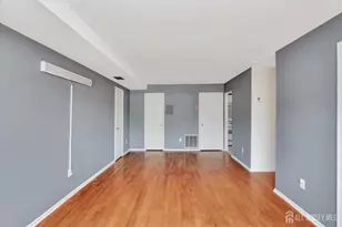 491 College Dr, Edison, NJ 08817 - Photo 9