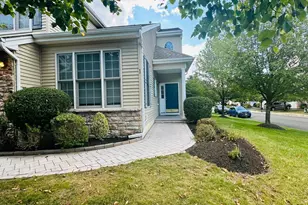 1 Silcox Pl, Franklin Township, NJ 08873 - Photo 3