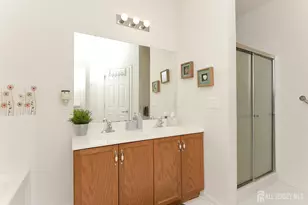 802 Schindler Dr, South Brunswick Township, NJ 08852 - Photo 33