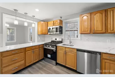 829 S 2nd Street S, Plainfield, NJ 07063 - Photo 1