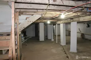 519 Roosevelt Blvd, Carteret, NJ 07008 - Photo 13