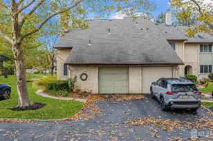 103 Tennyson Dr, Plainsboro Township, NJ 08536 - Photo 5