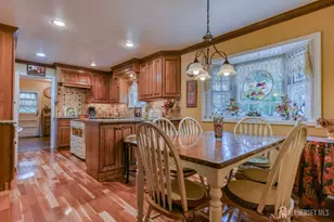 51 S Brook Dr, Milltown, NJ 08850 - Photo 7